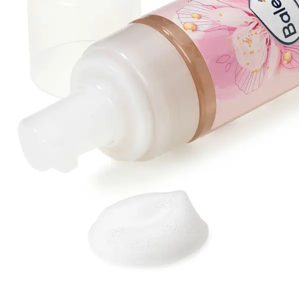 فوم شوینده صورت باله آ