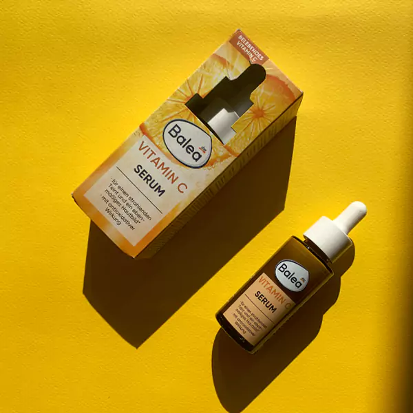 سرم روشن کننده ویتامین سی باله آ